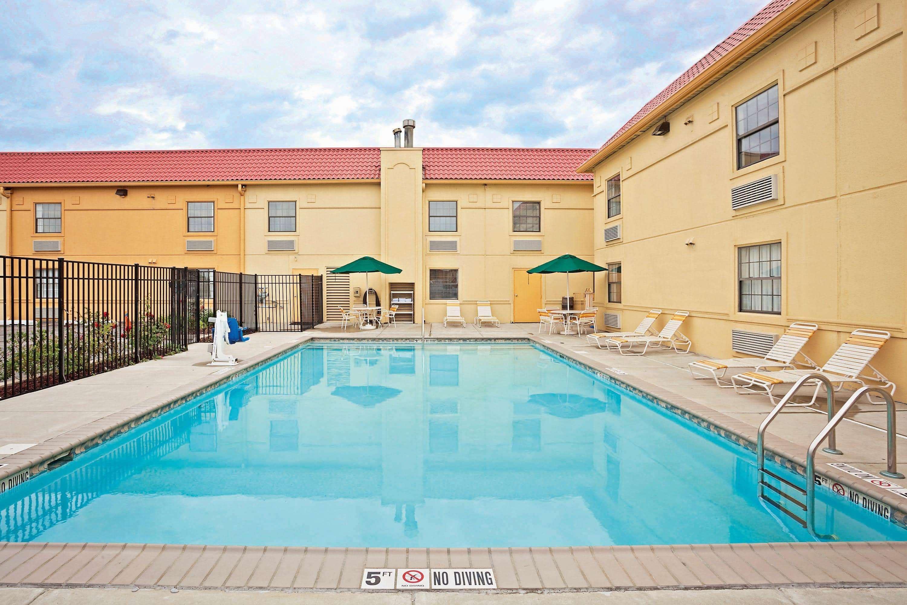 La Quinta Inn By Wyndham Merrillville Luaran gambar